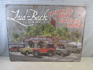 (FS) Large Tin Laid-Back Garage We...