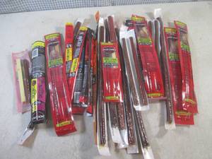 (B-1) 24 Assorted Jack Links Meat S...