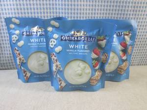 (B-1) 3 Bags of White Vanilla Flavo...