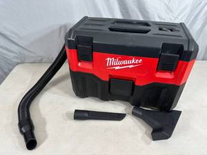 Milwaukee M18 18-Volt 2 Gal. Lithium-Ion Cordless WetDry Vacuum