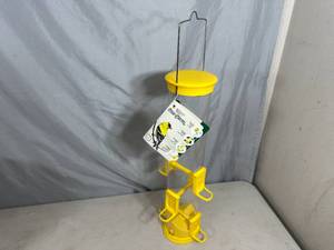 New natures Way Easy Clean Bird Feeder