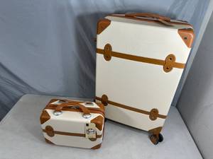 New 2 pc Set of Luggage