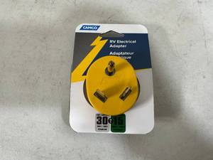 New Camco Generator RV Electrical Adapter - 30 to 15 Amp