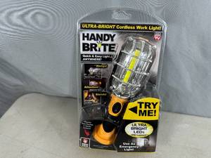 New Handy Brite Ultra Bright Cordless Work Light