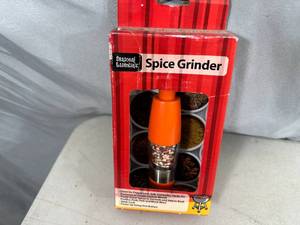 New Cooking Spice Grinder