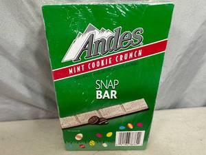New Case of 24 Andes Mint Cookie Crunch Snap Bars