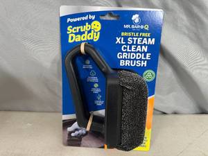 New Mr Bar-B-Q Scrub Daddy Bristle Free Steam Clean Grill  Griddle Brush