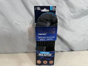 3 New Pairs of Copper Fit Arch Support Sport Socks - Ankle Length