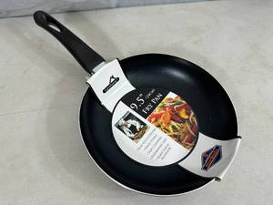 New Non Stick Aluminum Frying Pan - 9.5 inch