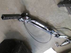 Commander sway bar hitch...
