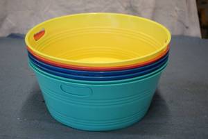 6 Round Party Tubs...