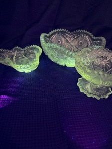 3 pieces of nucut pattern glass