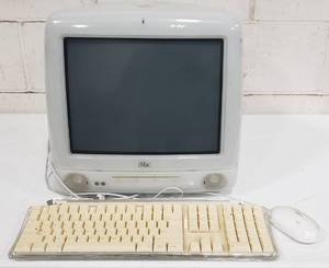 Apple iMac Monitor wKeyboard - White