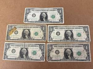 5 - 1963B E5 Richmond Barr Dollars