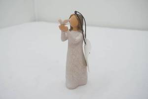 Willow Tree Soar Angel Figurine 4.5 tall