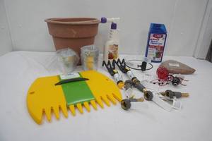 Outdoor Patio, Lawn Care and Gardening Lot