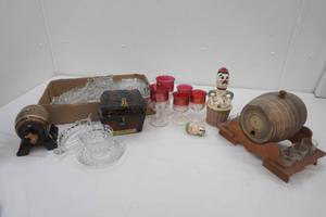 Vintage Collectible Glassware & Ceramics