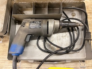 Black and Decker Screw Gun