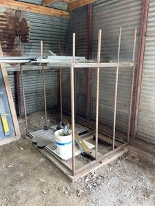 Heavy Duty Steel Pywood Rack