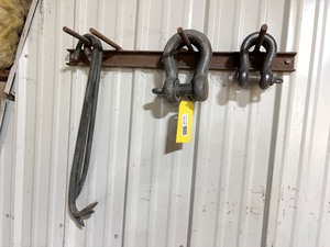 Hooks and Ubolts