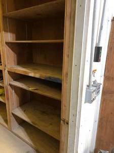 Wooden Shevling Uniit