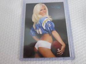 2005 Bench Warmer Kendra Wilkinson ...