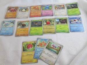 Assorted Pokemon Cards...