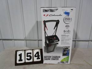 Schumacher Heavy Duty Battery Charger-Engine Starter