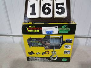 Wood Power 2000 lb Winch - Mossy Oak