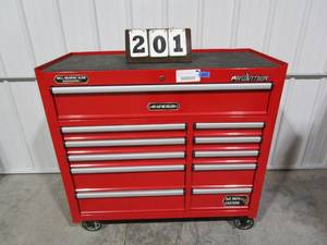 Frontier Series 7 Red Rolling Tool Cabinet