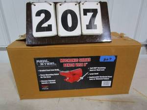 Real Steel Mechanic Series 8 Bench Vise