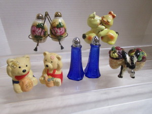 Salt & Pepper Shakers