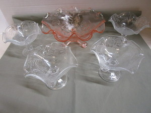 Footed Bowl, Ice Cream Dishes
