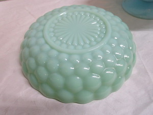 Jadeite Bubble Dish