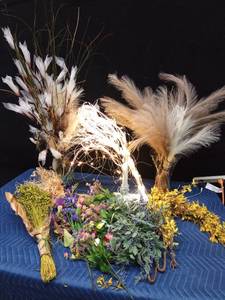 Electric lighted blinking tree, 2 vases of artificial plants and lots of artificial flowers