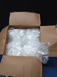 Box of Sterile plastic crafting transfer pipettes