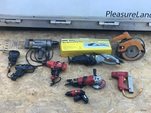 Lot of Power Tools - Sawzall - skillsaw - Soder Gun - Drills - Stapler and More