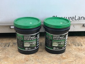 2 - 4.75 Gallons of Jet Coat Premium Driveway Filler & Sealer