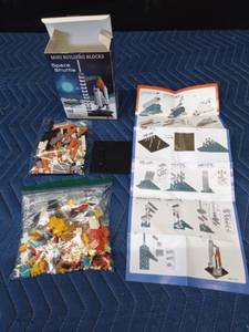 New mini building blocks space shuttle and a extra bag of mini blocks