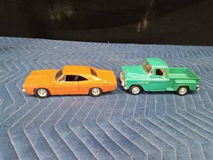 (2007) 1969 Dodge Charger and 1955 Chevy Stepside die cast replicas