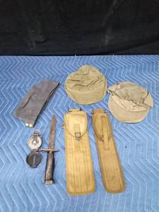 Lot of military items - see description