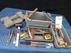 3 compartment Craftsman toolbox with tools