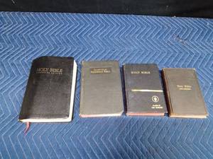 4 Bibles