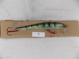 13 Musky Lure