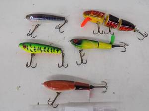 (5) Musky Lures  Topwater