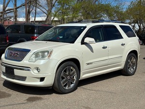 2012 GMC ACADIA DENALI 2 Owner  All Wheel Drive (NO RESERVE)