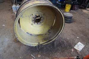 2 - John Deere 18. 4 x 38 Tractor Rims