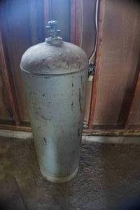 100 lb Propane Tank