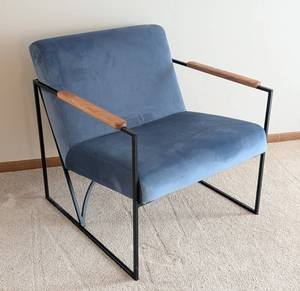 DR - Scandinavian Designs Tate Lounge Chair