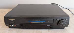 LR - Panasonic PV-4664 Omnivision VHS VCR with DynAmorphous Metal Head 4